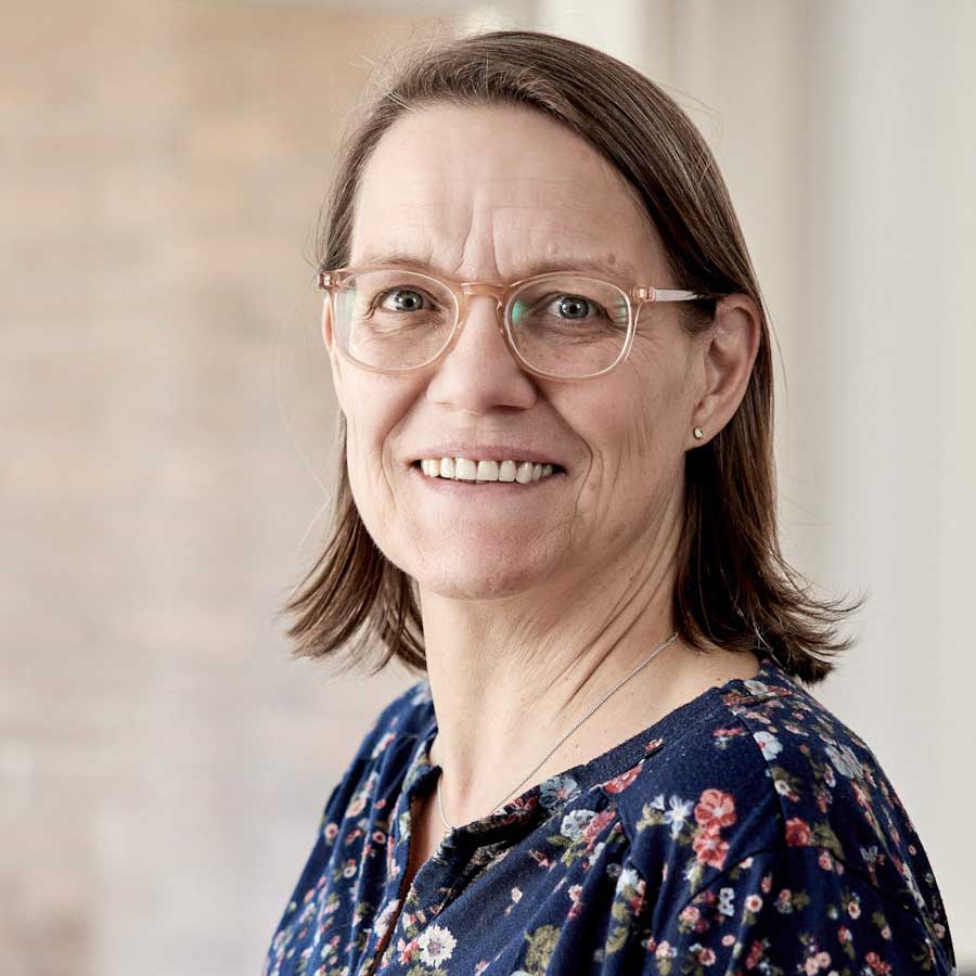 Martina Sedlaczek | NOS - Neumann, Osenau Steuerberatung. Dr.-Wirtz-Str. 2, 53804 Much